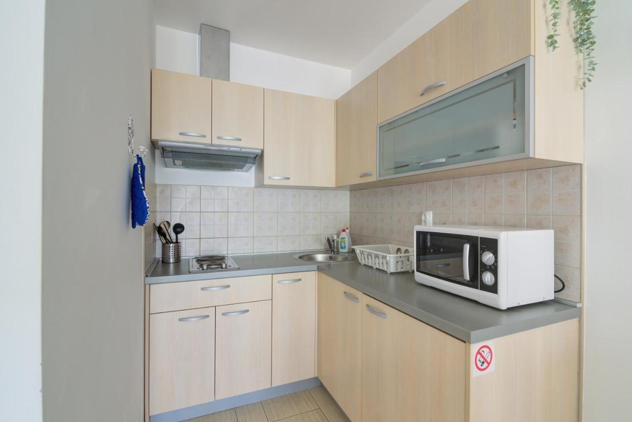 Modern Apartment 塞尔瑟 外观 照片